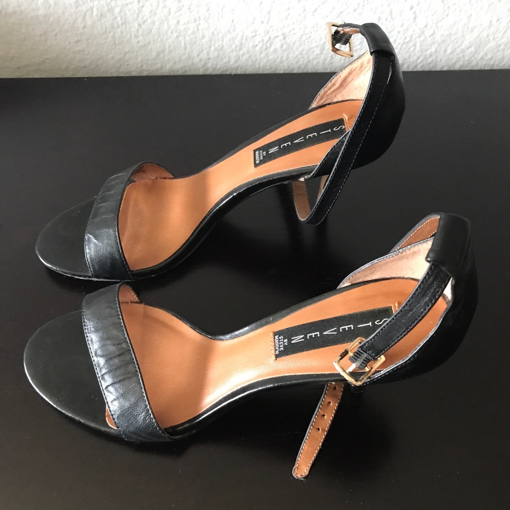 Steve Madden sandals, size 8.5.  Heels- 3 inches